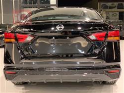 نيسان ألتيما